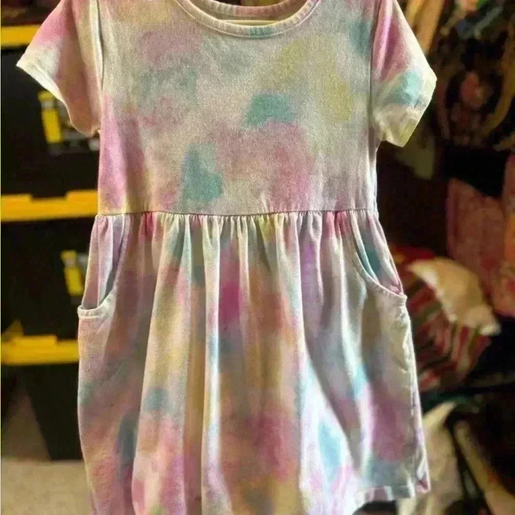 Gap - Picture 10 of 12